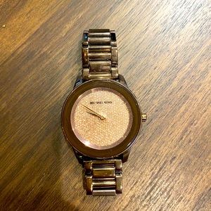 Michael Kors rose gold watch